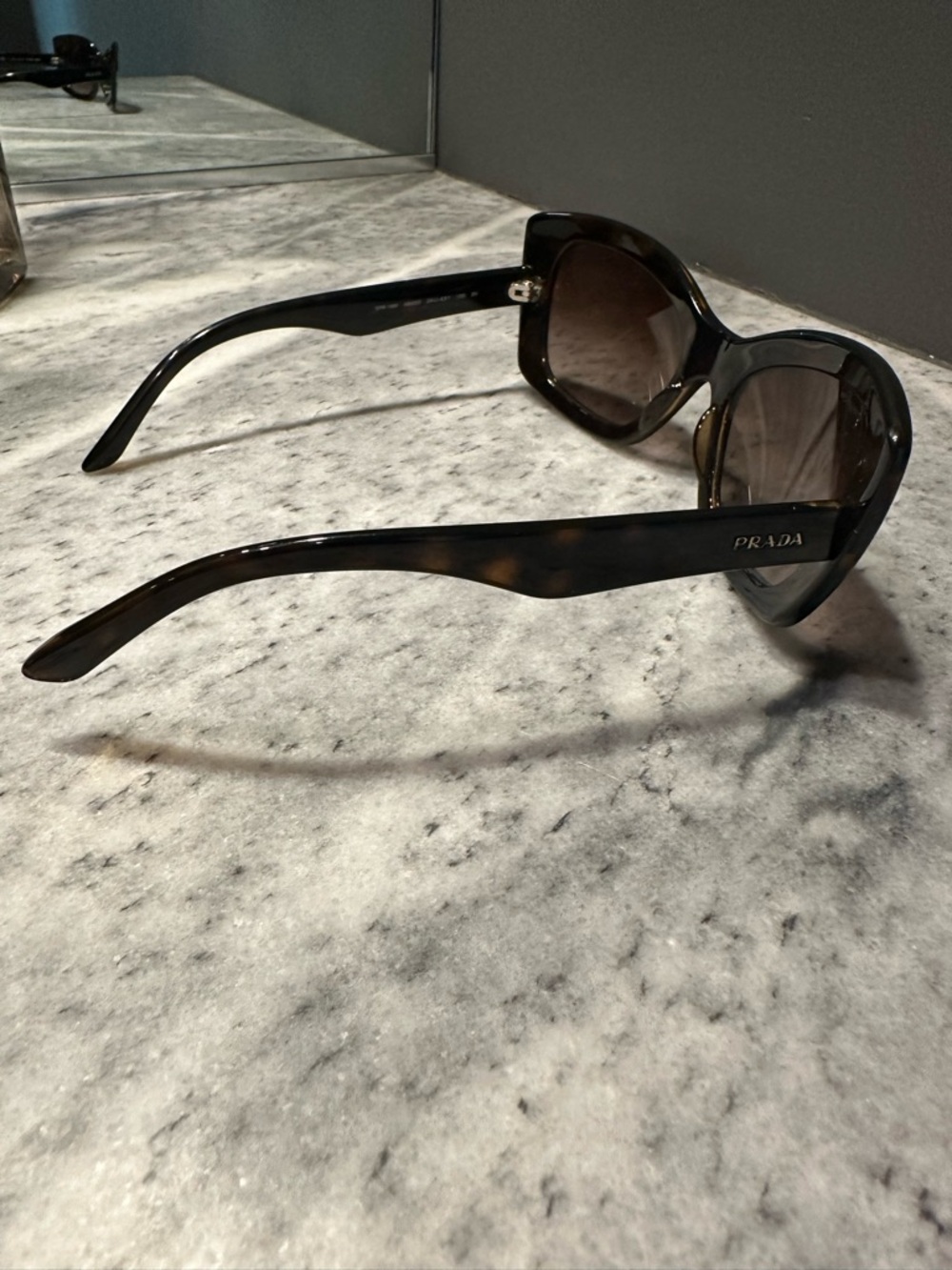 Prada women sunglasses, cat eye, black brown with gradient lens, authentic! - Picture 4 of 11